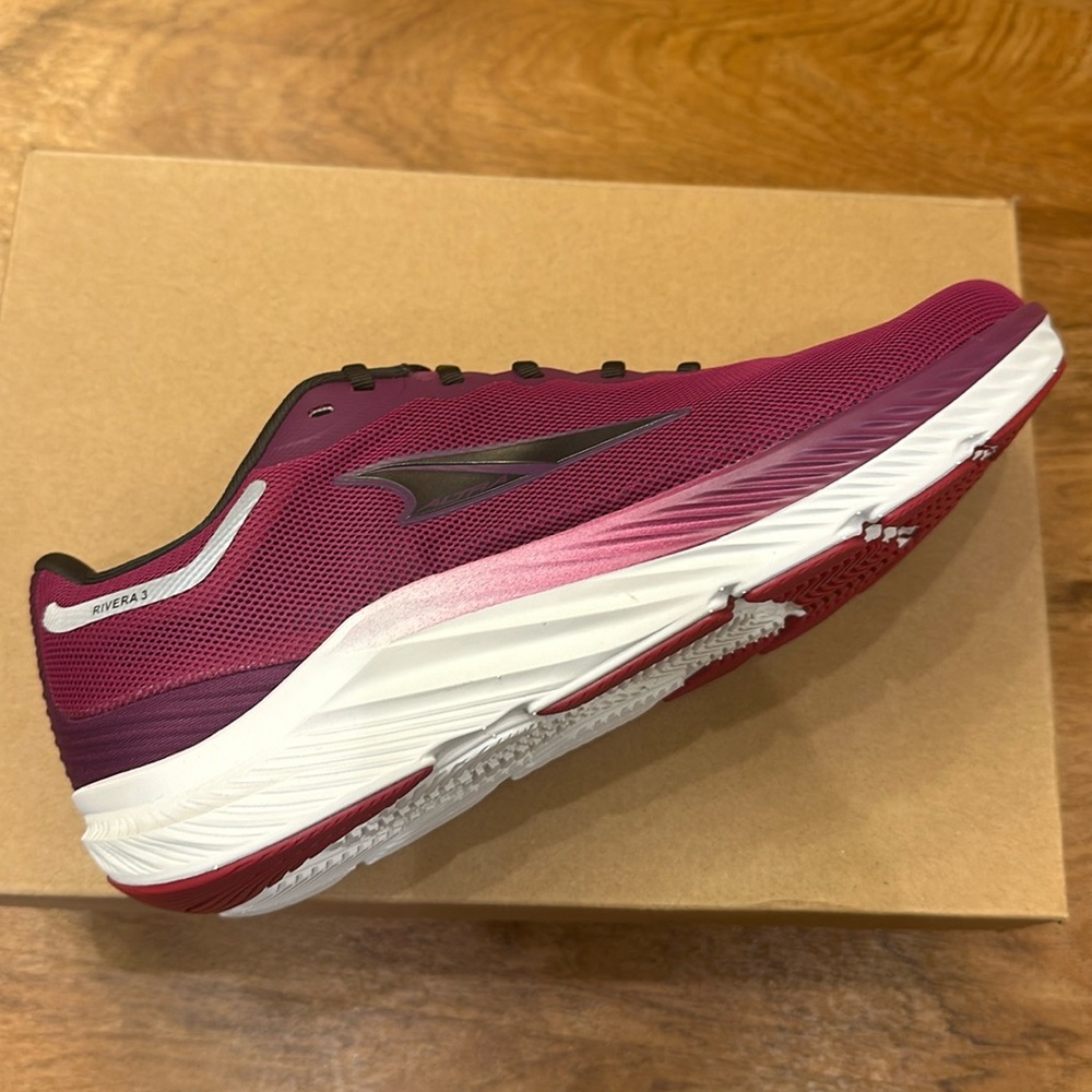 Brand new, never worn Altra Rivera 3 road running shoes